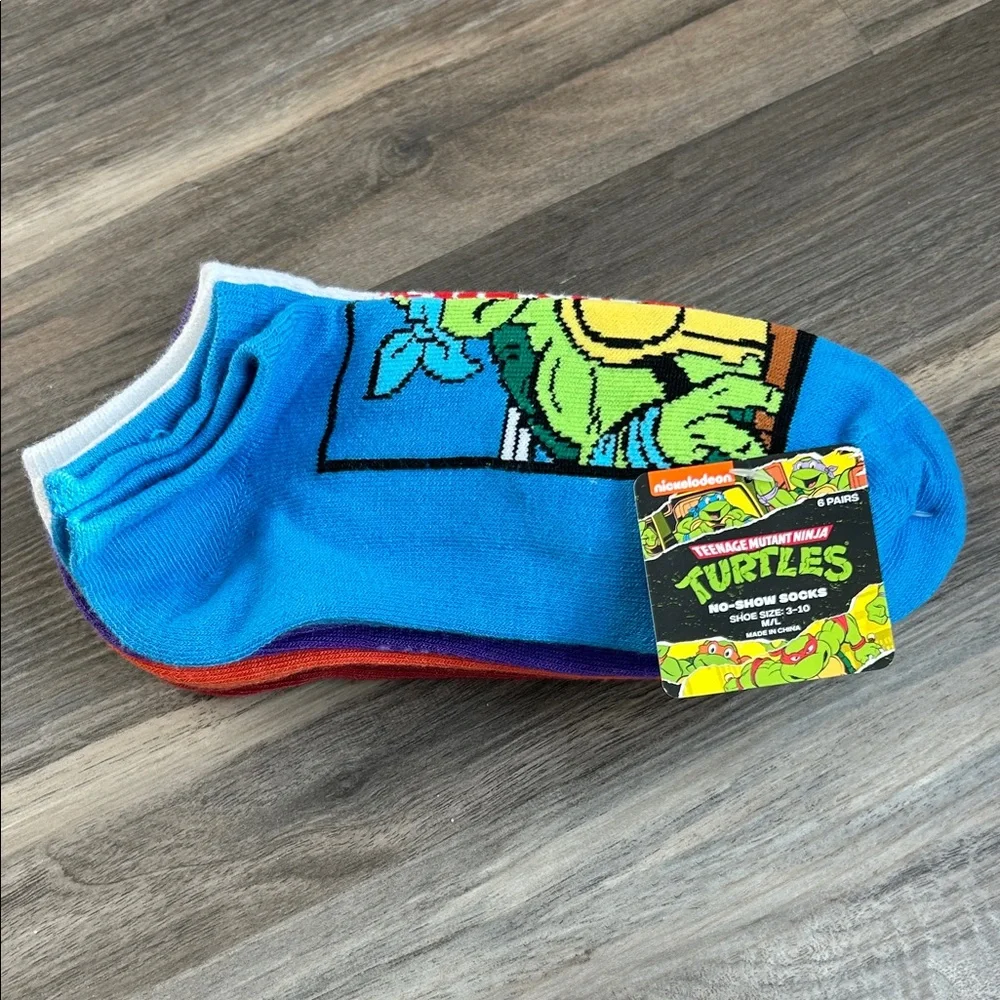 NWT Six Ninja Turtle Ankle Socks